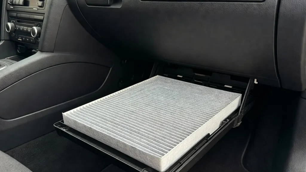 Filtr kabinowy Audi A3 8P – gdzie go znaleźć?